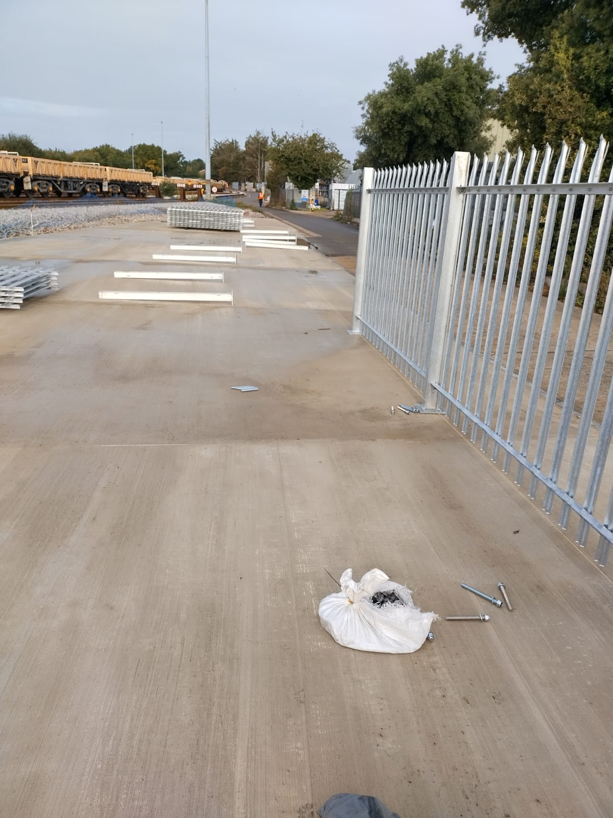 Ruislip compond and fencing 26 09 2022 (5)
